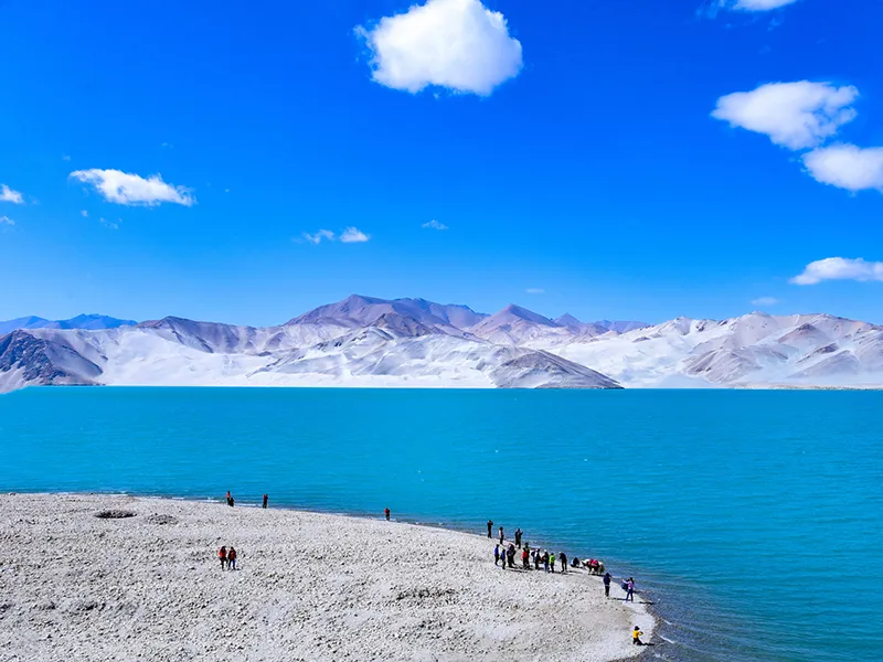 新疆旅游最佳季节和气候介绍：老炮带你按月解锁西域最美风景 - 旅行贴士